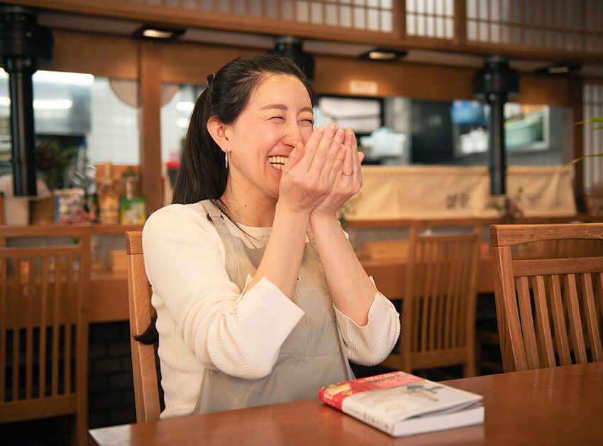 知人が公開処刑。48時間飲まず食わずで脱北！平壌出身の店主が作る“冷麺”と知られざる街のリアル - 1枚目の画像
