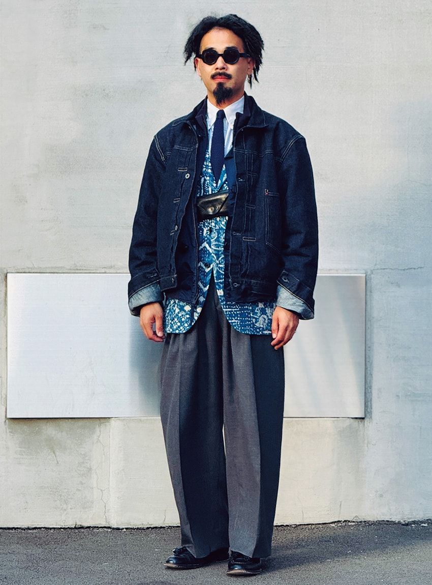 デニムジャケット＝ダブルアールエル×ビームス プラス　フライトジャケット＝エンジニアド ガーメンツ　ジャケット＝ケネスフィールド　パンツ＝スタジオニコルソン×ビームス プラス　靴＝オールデン×ビームス プラス