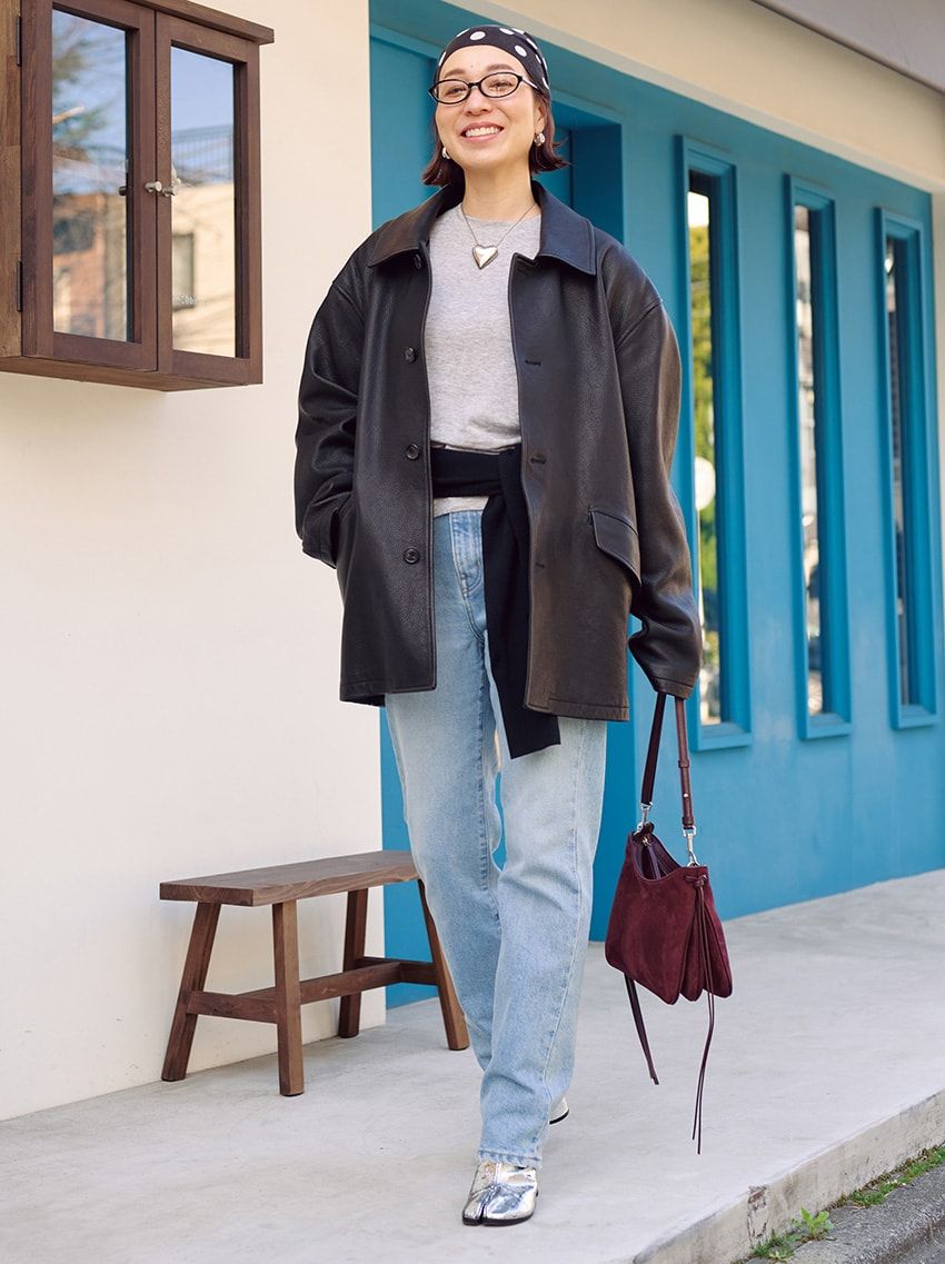 女性版、デニムで“脱アメカジ”。ファッション業界人5名によるクリーンな大人スタイル好例 - 2枚目の画像