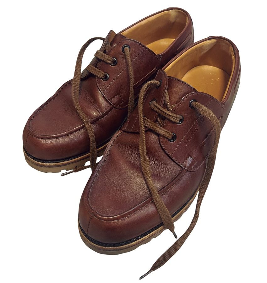 靴＝ジェイエムウエストン