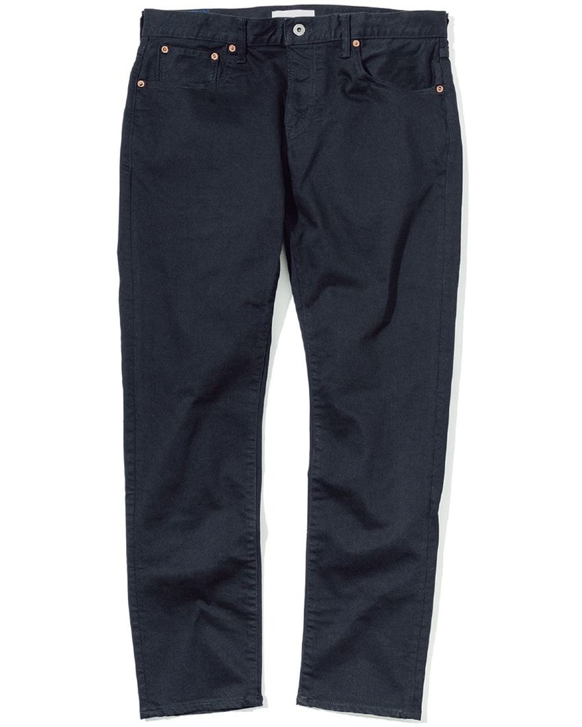 2万4200円／ジャパンブルージーンズ（ジャパンブルー