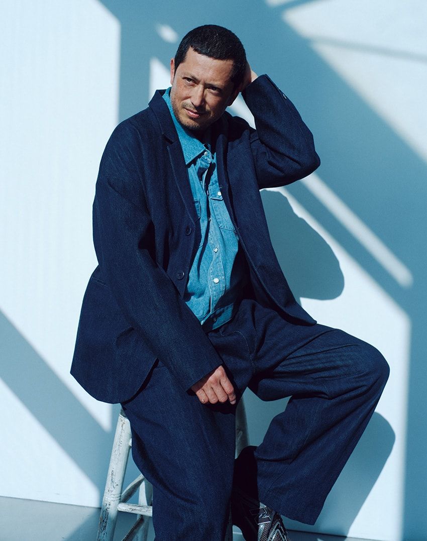 この20年で、デニムはどう変わった？三田真一×池内博之の名コンビが検証 - 1枚目の画像