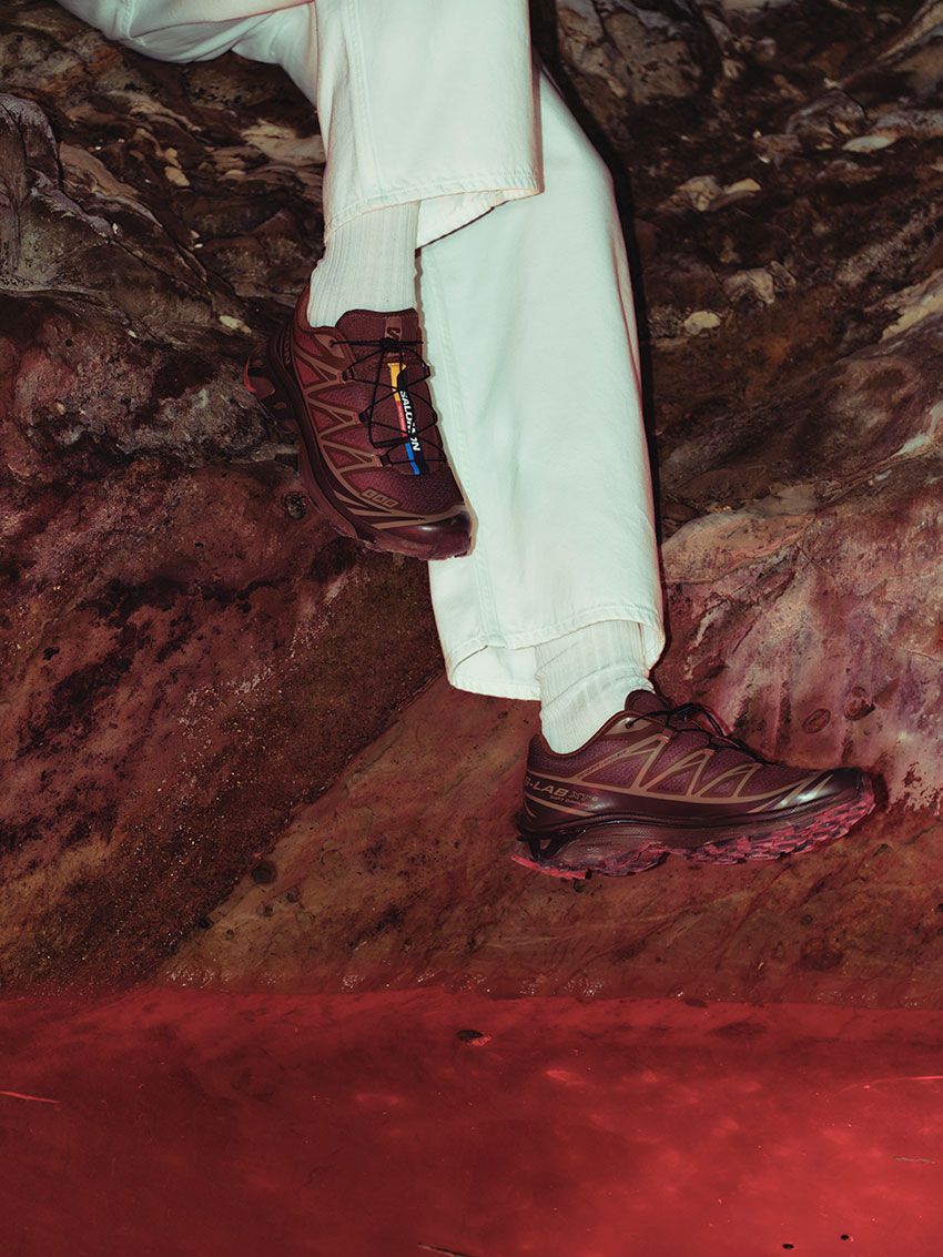 着想源は“マグマ”。トレンドの「ブラウン」スニーカーがサロモンから登場！B&Yから明日発売 - 2枚目の画像