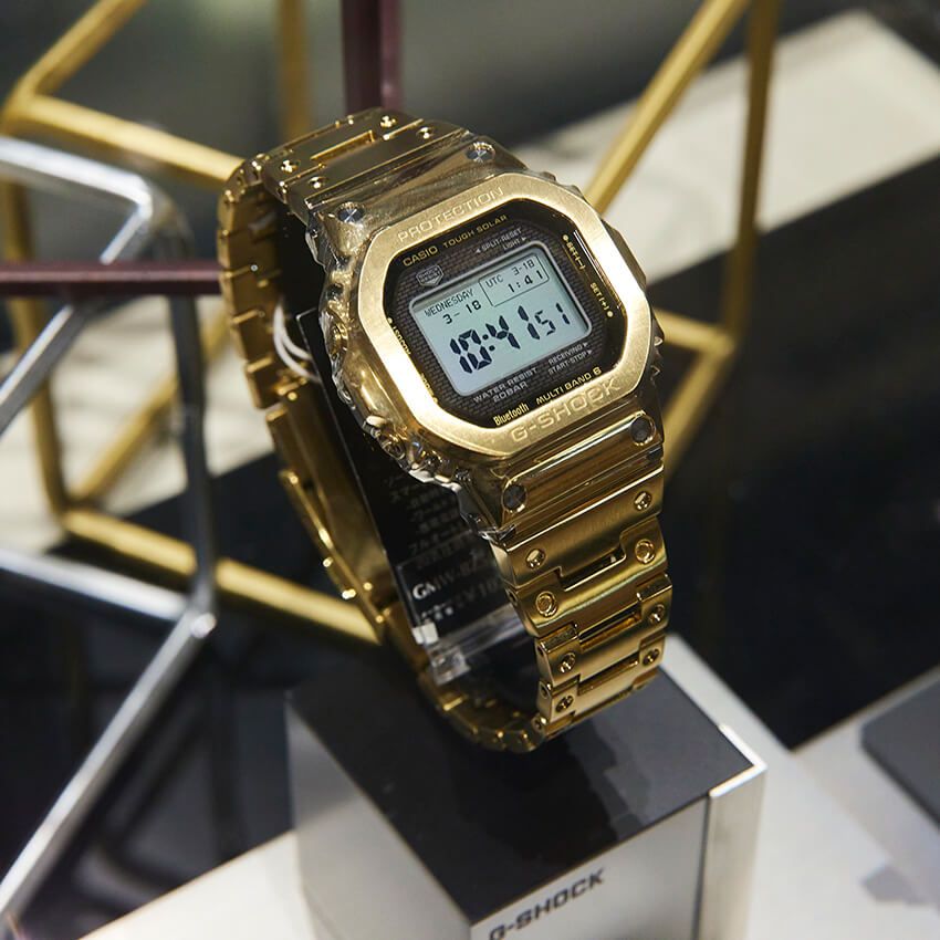 GMW-BZ5000シリーズはゴールドも展開。価格は10万2300円。