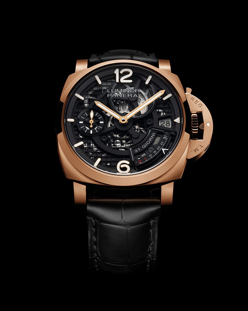 「ルミノール トレントゥーノジョルニ PAM01631」サテンゴールドテック™️ケース、44㎜径、手巻き。世界200本限定。10気圧防水、ブラックアリゲーターストラップ（ブラックラバーのスペアストラップ付き）を装備。1602万7000円／パネライ（オフィチーネ パネライ 0120-18-7110）