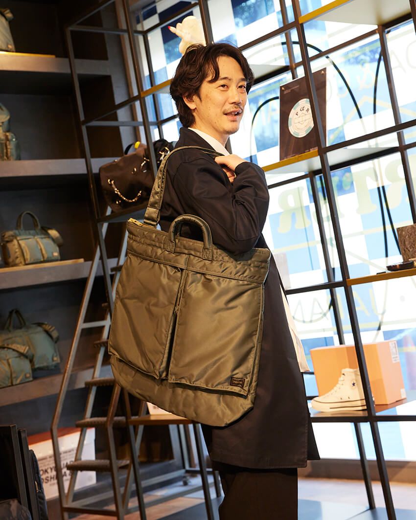 スタッフが「買ってよかった」“ポーターのバッグ”BEST3を発表！ 進化したタンカー、ブラックトートetc. - 10枚目の画像