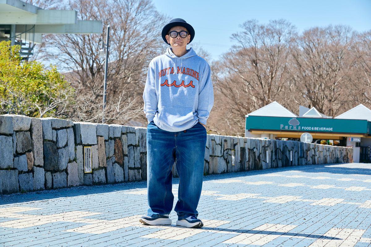 「コンチハ！」とにこやかに現れた遠藤さん。