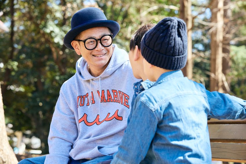 ルーツは「とんねるず」と「ビー・バップ」。ココリコ・遠藤の飾らないパパファッション - 5枚目の画像