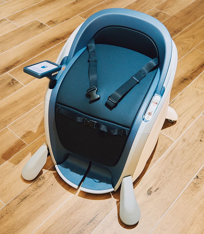 大阪万博で話題を呼んだ「ホンダ」新モビリティに試乗！未来的な“浮遊感”に池内博之が大興奮 - 4枚目の画像