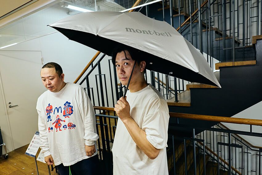 大人気のサンブロックアンブレラ。例年完売することも多いという。「トラベル サンブロックアンブレラ 50」6000円／モンベル（モンベル・カスタマー・サービス　06-6536-5740）