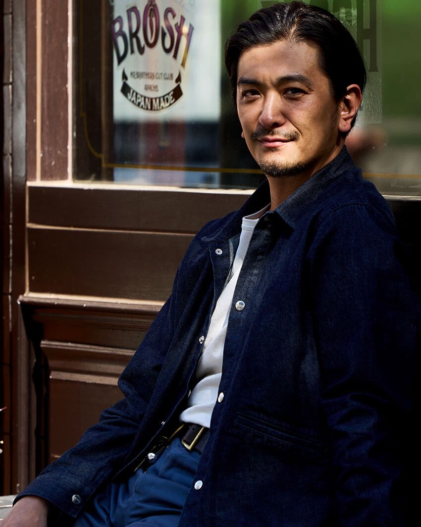 こまつ・だいすけ●1980年、埼玉県生まれ。2013年にファイヤーワークスを設立し、15年に「MR.BROTHERS CUT CLUB（ミスターブラザーズ・カットクラブ）」を創業。その後、ポマードブランド「BROSH（ブロッシュ）」やアメリカを代表するラガービール「Pabst Blue Ribbon（パブストブルーリボン）」、ヴィンテージショップ「Hedy（エディ）」などを展開。22年には、アフリカ・ガーナへ進出し、現地でバーバーカルチャーを醸成するなど社会貢献活動も行っている。
