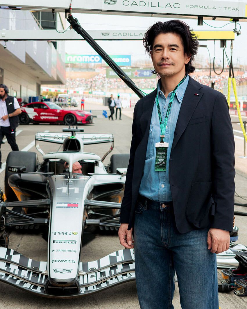  アメ車好きの伊藤英明がチーム「トミー ヒルフィガー」としてF1をパドッククラブで初体験！ - 6枚目の画像