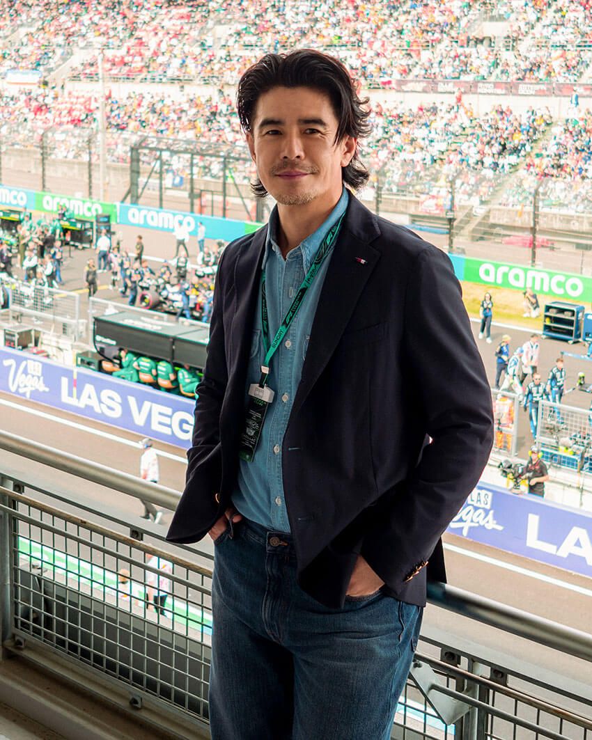  アメ車好きの伊藤英明がチーム「トミー ヒルフィガー」としてF1をパドッククラブで初体験！ - 18枚目の画像