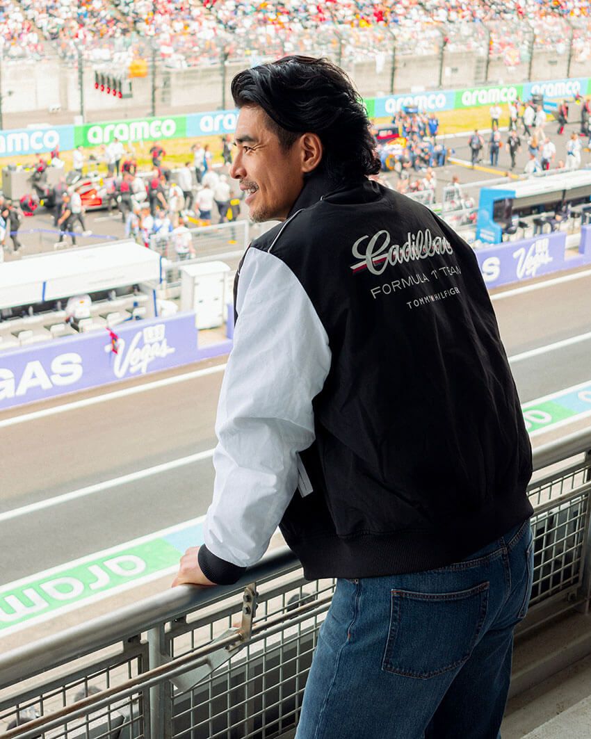  アメ車好きの伊藤英明がチーム「トミー ヒルフィガー」としてF1をパドッククラブで初体験！ - 20枚目の画像