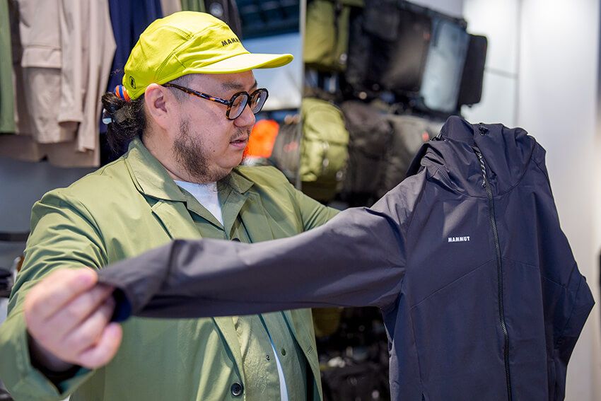 アイロン不要の白シャツ、速乾Tシャツetc.マムートのスタッフが自腹買いした人気BEST3を発表！ - 9枚目の画像