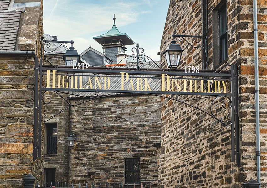 ©HIGHLAND PARK