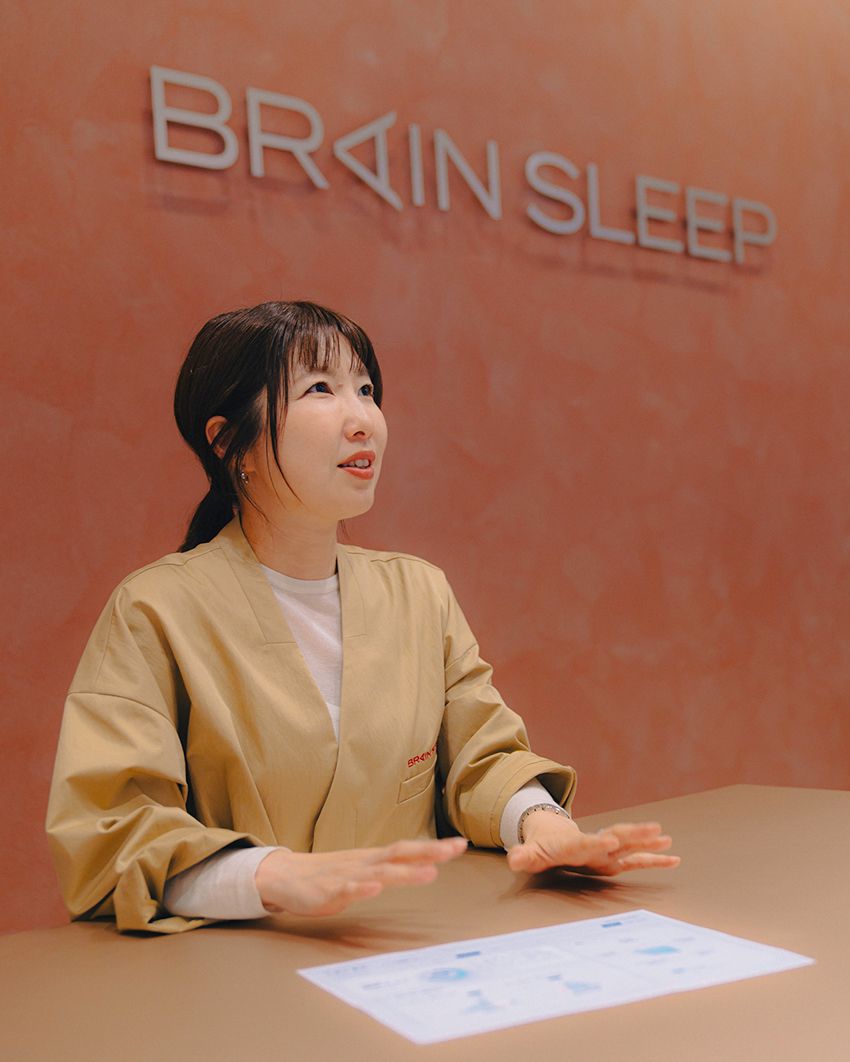 キャプション：生活習慣、寝具、寝室環境、パートナーとの寝方まで、多角的な視点からアドバイスが得られる。“今夜から実践できる改善策”を持ち帰れるというわけだ。ちなみにこちらのスリープ ナビゲーターは事前予約制。
