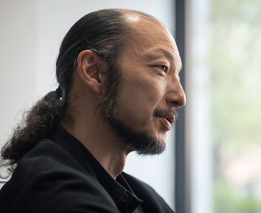 47歳で日本アカデミー賞新人俳優賞！『8番出口』の“おじさん”河内大和の休日は息子とポケモンGO - 13枚目の画像