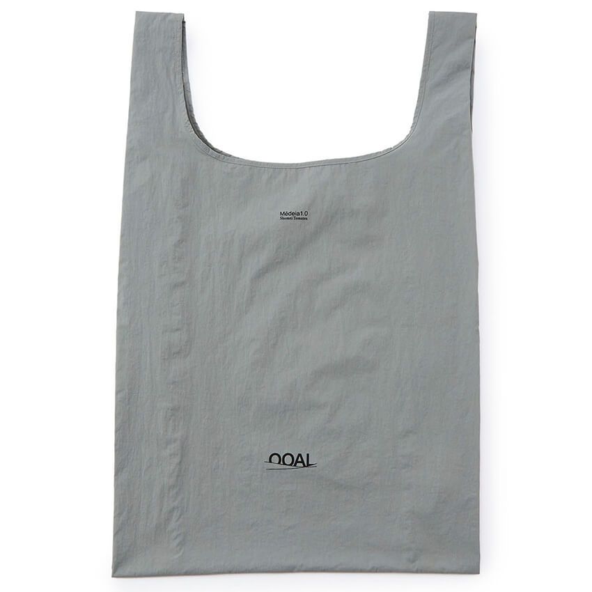 「OOAL Photo Print Tote（S26SU096）」1万3200円nanamica×Mēdeia1.0（nanamica DAIKANYAMA　03-5728-6550）