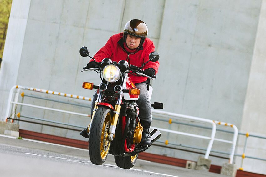 『こち亀』から『特攻の拓』へ。レイザーラモンRGが2度の事故を経ても貫き通した32年のバイク愛 - 15枚目の画像