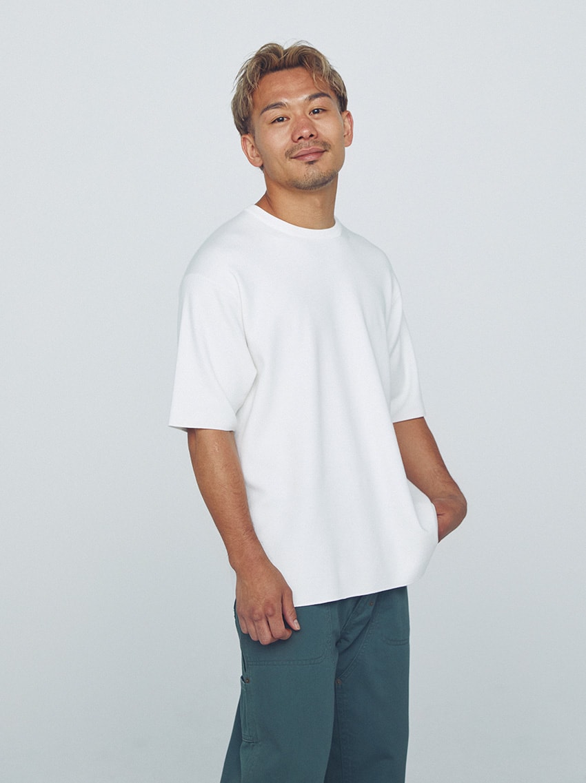 プロボクサー 堤 聖也と、Tシャツと、スーツ。世界王者が着こなす男の