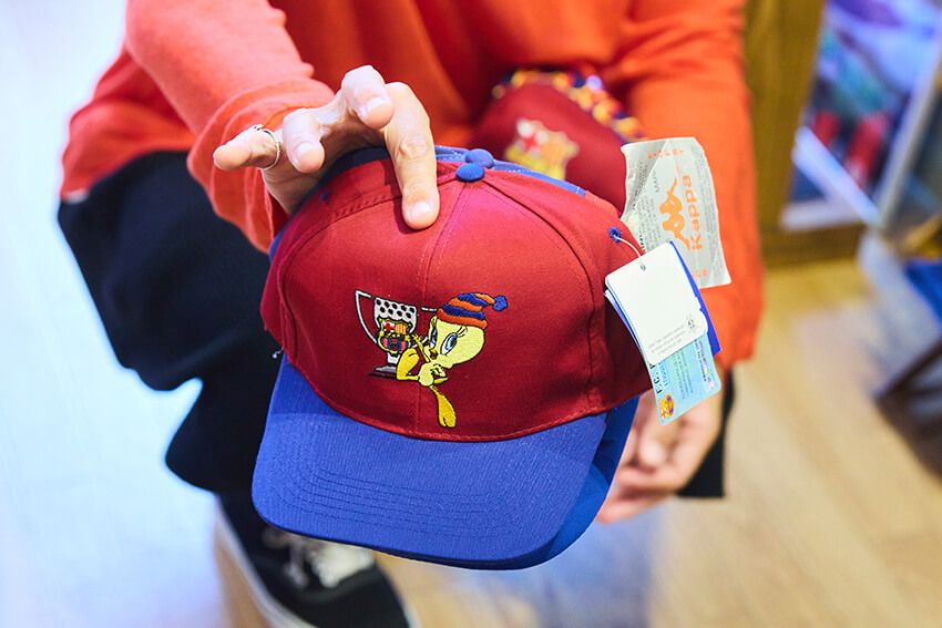 【祝・W杯】サッカーユニ、実はマイナーの方が狙い目!? 鈴木真悟が古着店で見つけた人と被らないゲームシャツ - 19枚目の画像