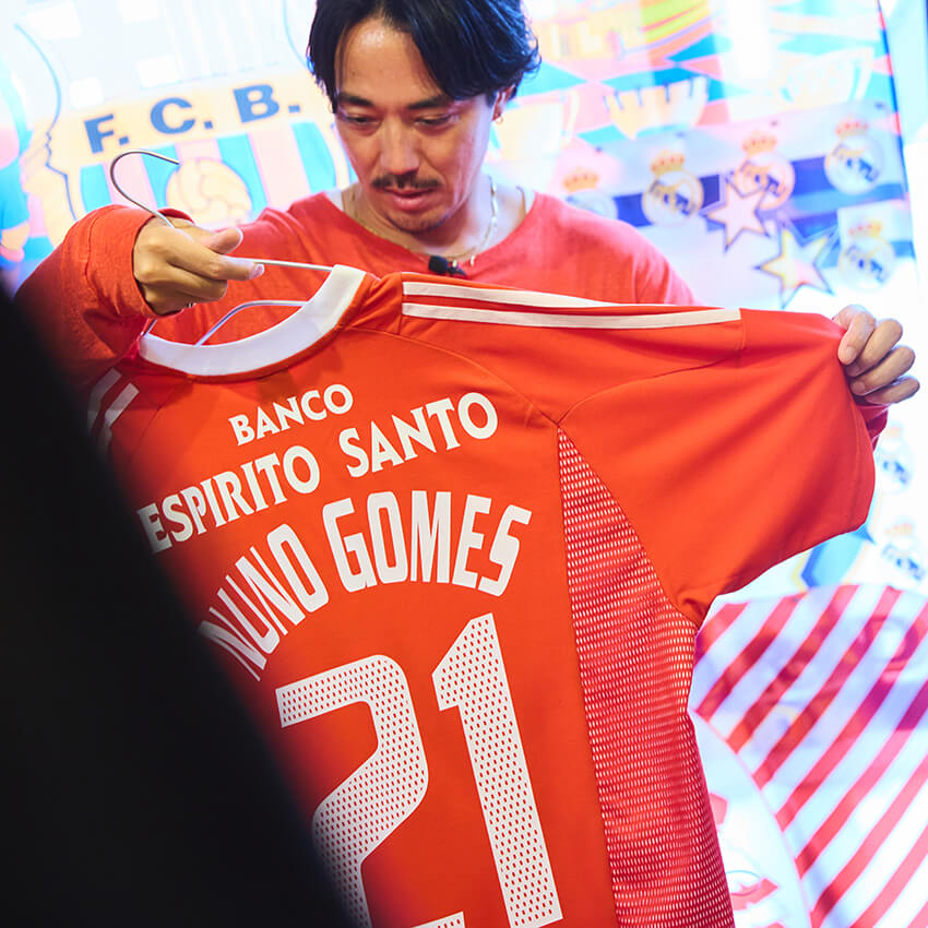 祝・W杯】サッカーユニ、実はマイナーの方が狙い目!? 鈴木真悟が古着店