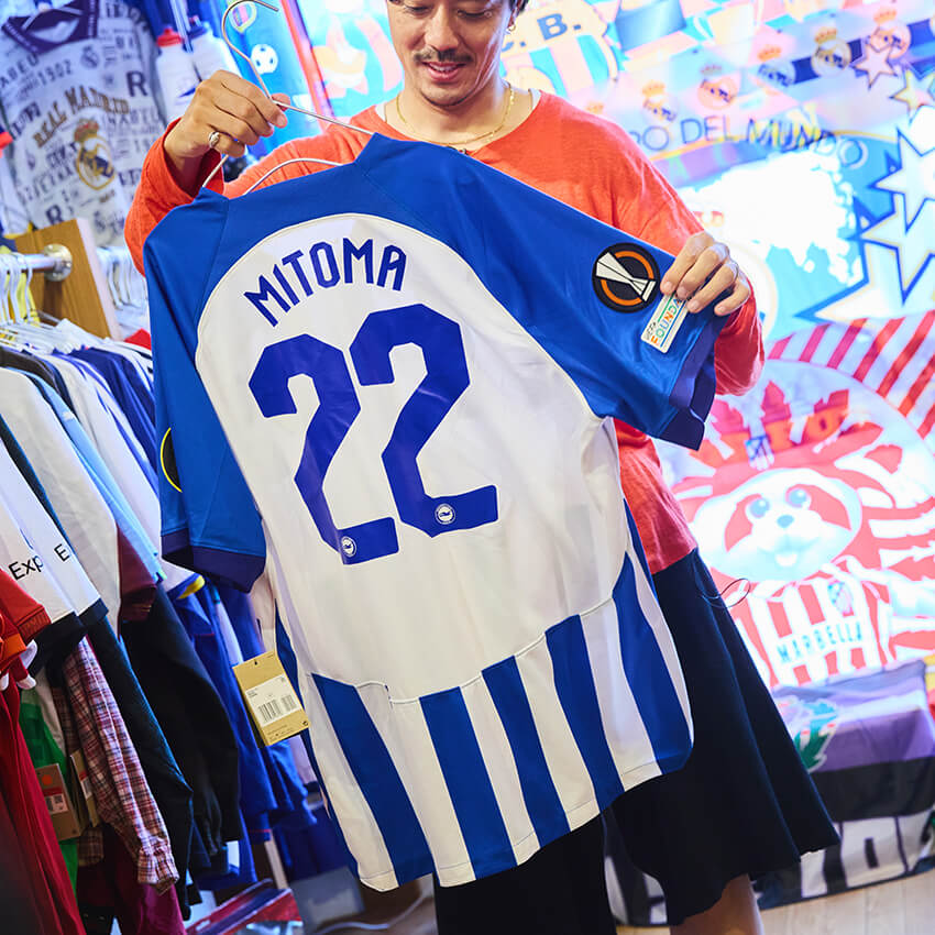 祝・W杯】サッカーユニ、実はマイナーの方が狙い目!? 鈴木真悟が古着店