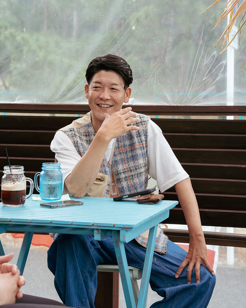 「基本、デニムは穿かん」は撤回!? 俳優・駿河太郎が魅せる“夏のアメカジミックススタイル” - 6枚目の画像
