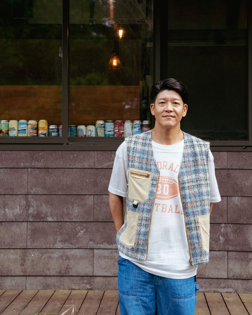 「基本、デニムは穿かん」は撤回!? 俳優・駿河太郎が魅せる“夏のアメカジミックススタイル” - 1枚目の画像