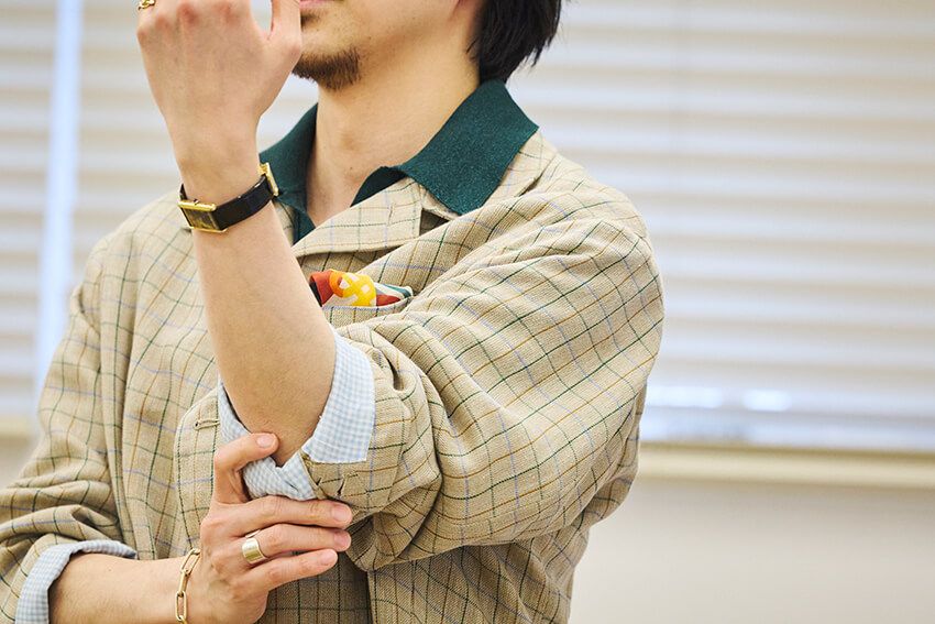 「大人の黒ショーツ」はシャツorジャケット合わせが正解！プロ直伝「グルカショーツ」の極意 - 21枚目の画像