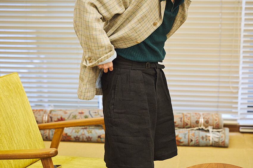 「大人の黒ショーツ」はシャツorジャケット合わせが正解！プロ直伝「グルカショーツ」の極意 - 12枚目の画像
