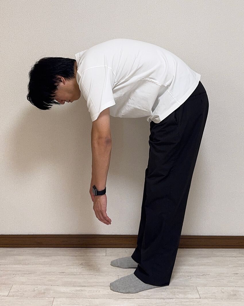 Tシャツの季節は姿勢の悪さが目立つ!? 大人気整体師が教える“巻き肩リセットストレッチ” - 7枚目の画像
