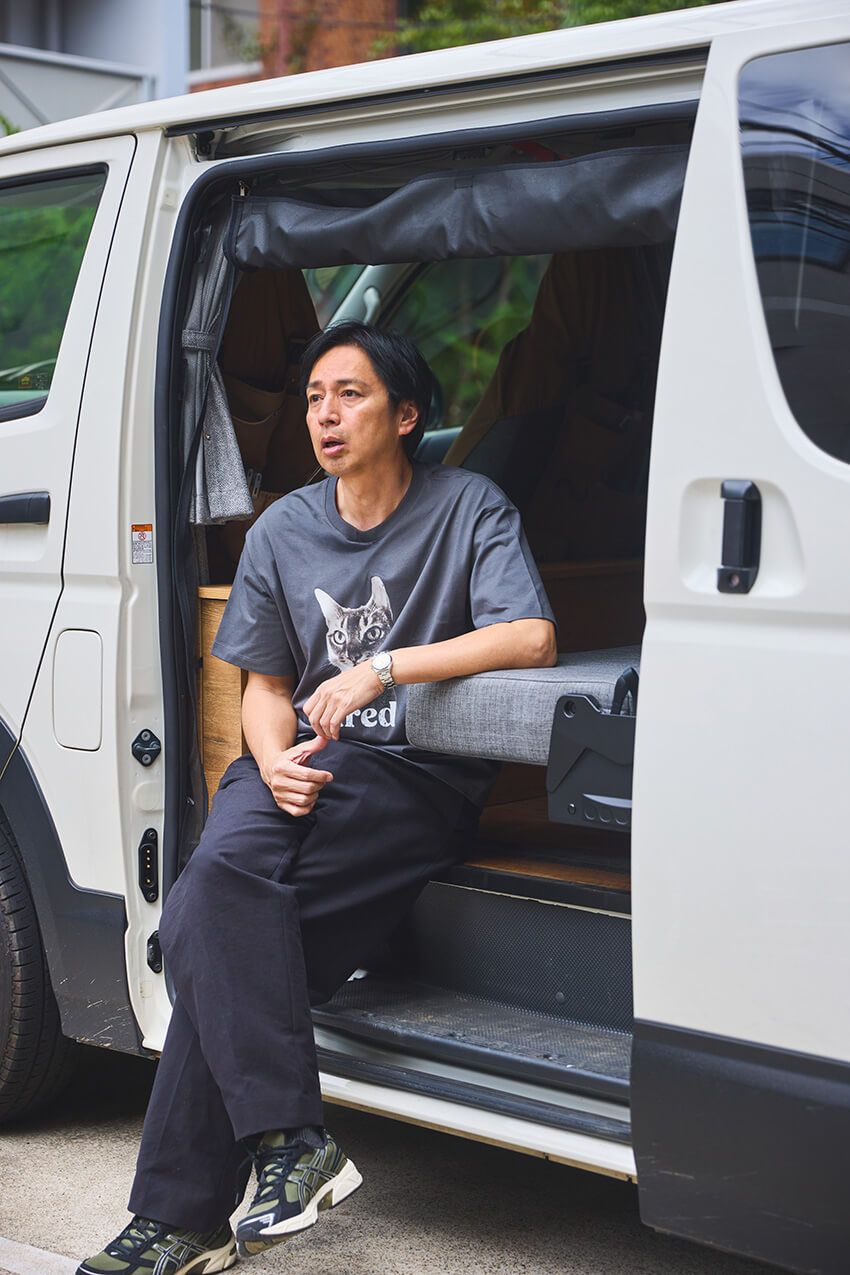 外車を乗り継ぎハイエースへ。チュートリアル徳井義実「僕にとって控え室。乗り心地は二の次」 - 4枚目の画像