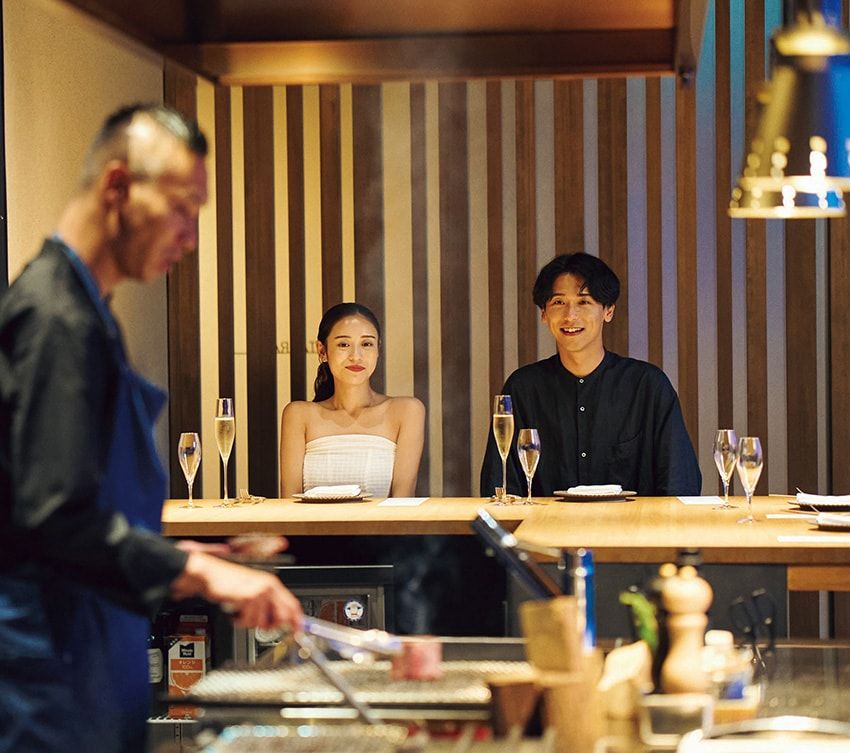 クラブハウス＆ホテルのレストランでは、「お客様の記憶にのこる」をテーマに、滋賀県の食材を活かした料理を提供しており、敷地内の農園で育った作物も食材として活用する。