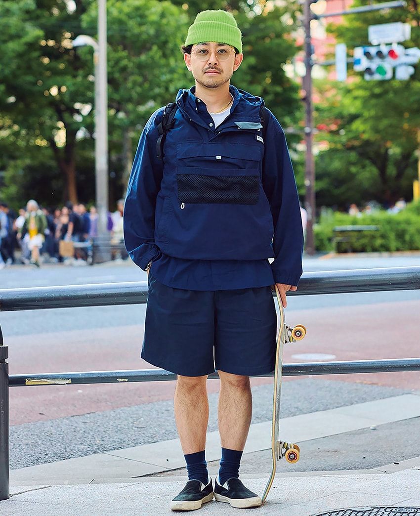 トップス、Tシャツ＝コロンビア
