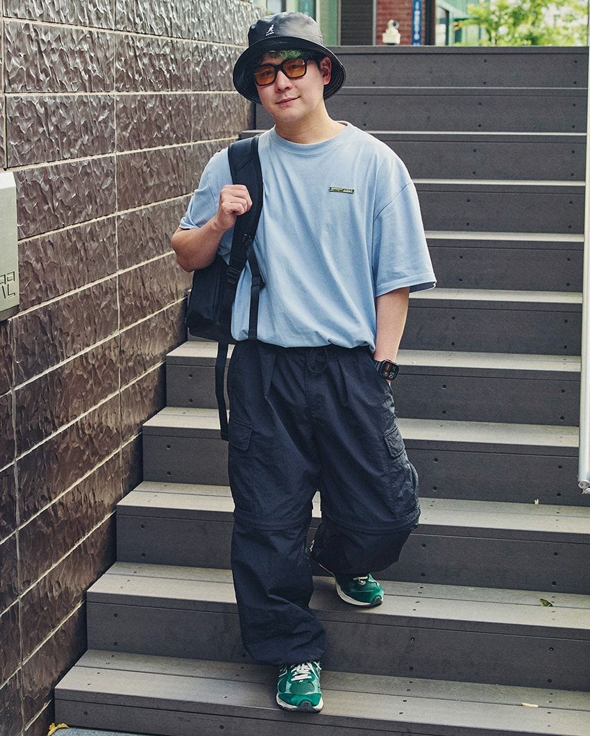 Tシャツ＝アムニ