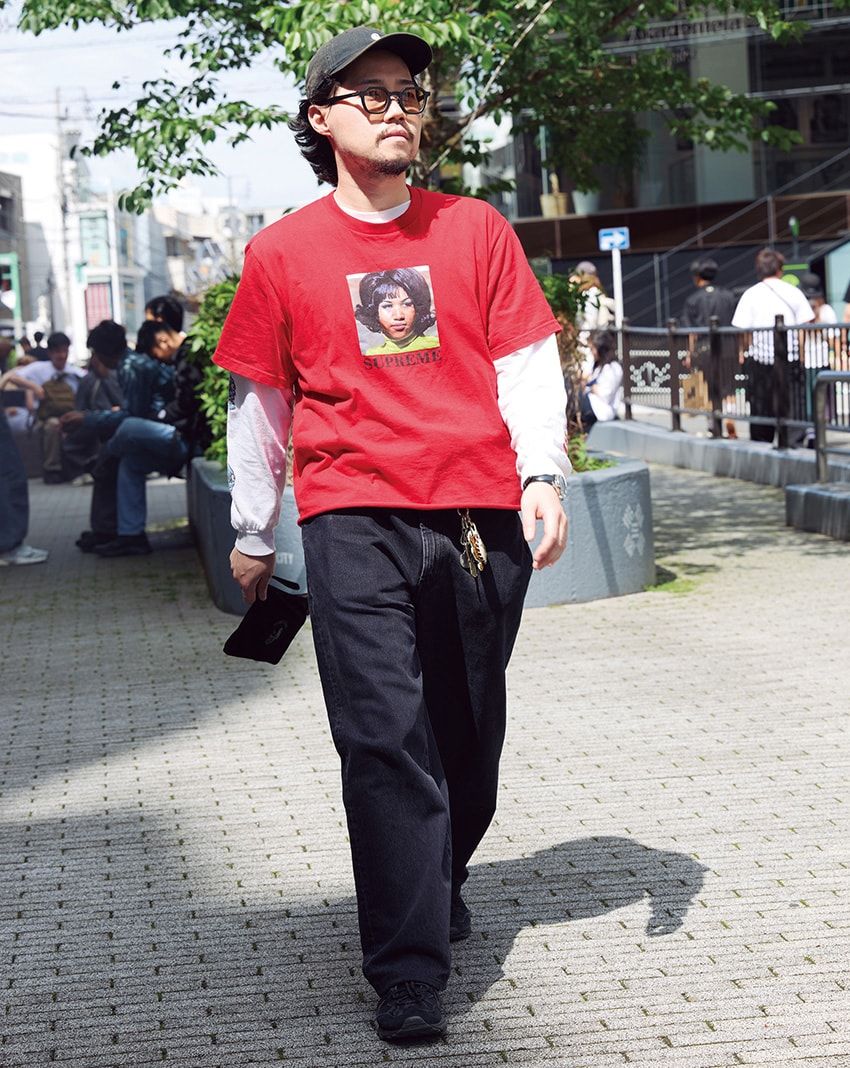 個性を大胆に纏った“グラフィックT”コーデ集。スタイルある17名をイッキ見！ - 35枚目の画像