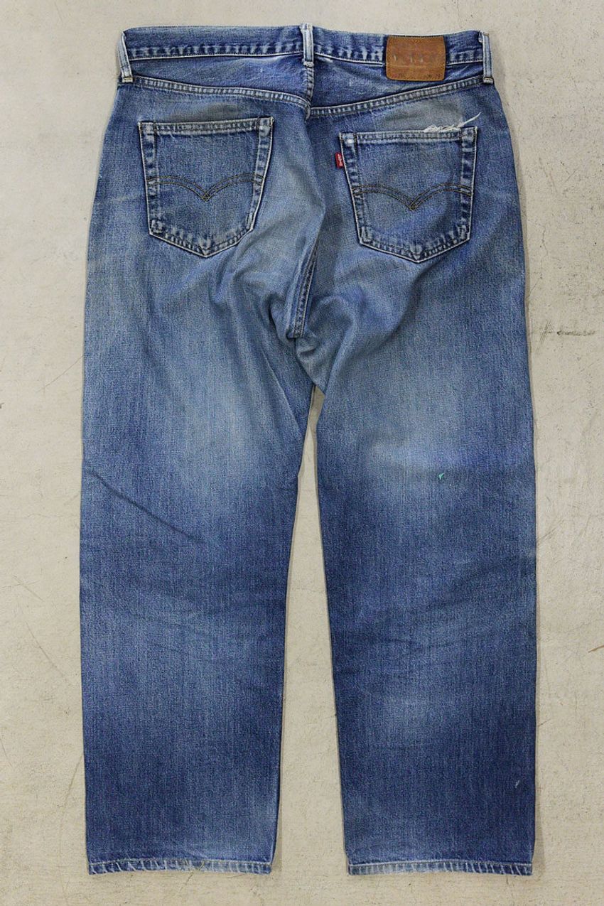 革靴デザイナーが愛用するリーバイス「501」と「702」。シューズと相性抜群、絶妙な“丈感”が導く黄金バランス - 19枚目の画像