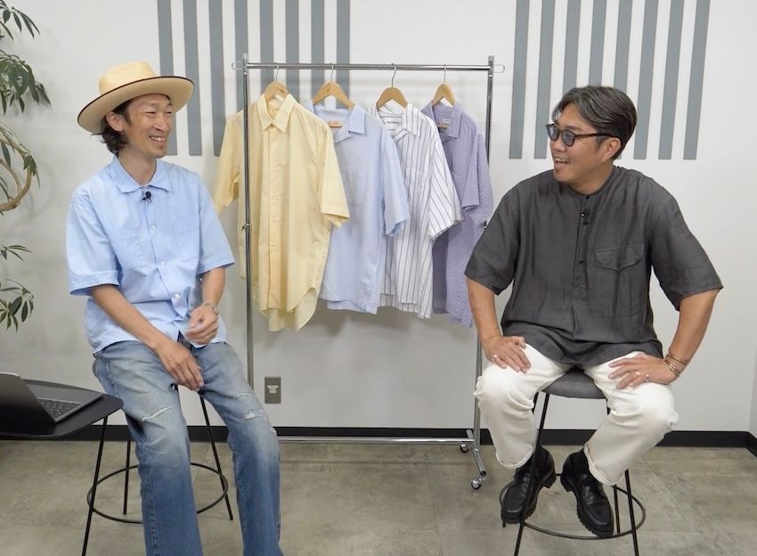 ［左］原 亮太●OCEANS統括編集長。’79年生まれ。落語好きな愛知県出身者。シャツ／サンセサンセ、デニム／ヒステリックグラマー、靴／ヴァンズ（すべて私物）［右］菊池陽之介●’79年生まれ。スタイリスト熊谷隆志氏に師事し、2004年に独立した敏腕。シャツ／イレーヴ、白パンツ／リーバイス、靴／JMウエストン（すべて私物）