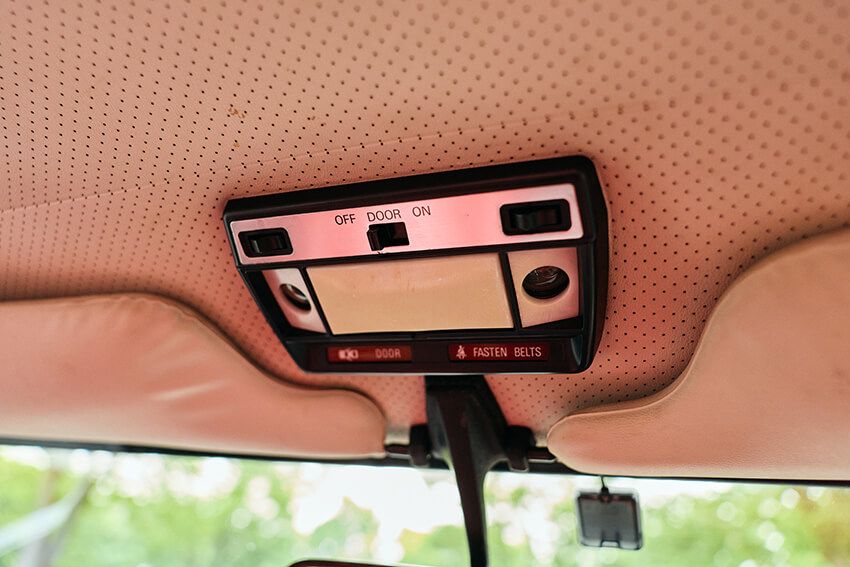 ロッチ中岡の愛車「いすゞ “117クーペ”」を拝見！購入のキッカケは出川哲朗さんらの言葉。出会いはナンパ!? - 16枚目の画像