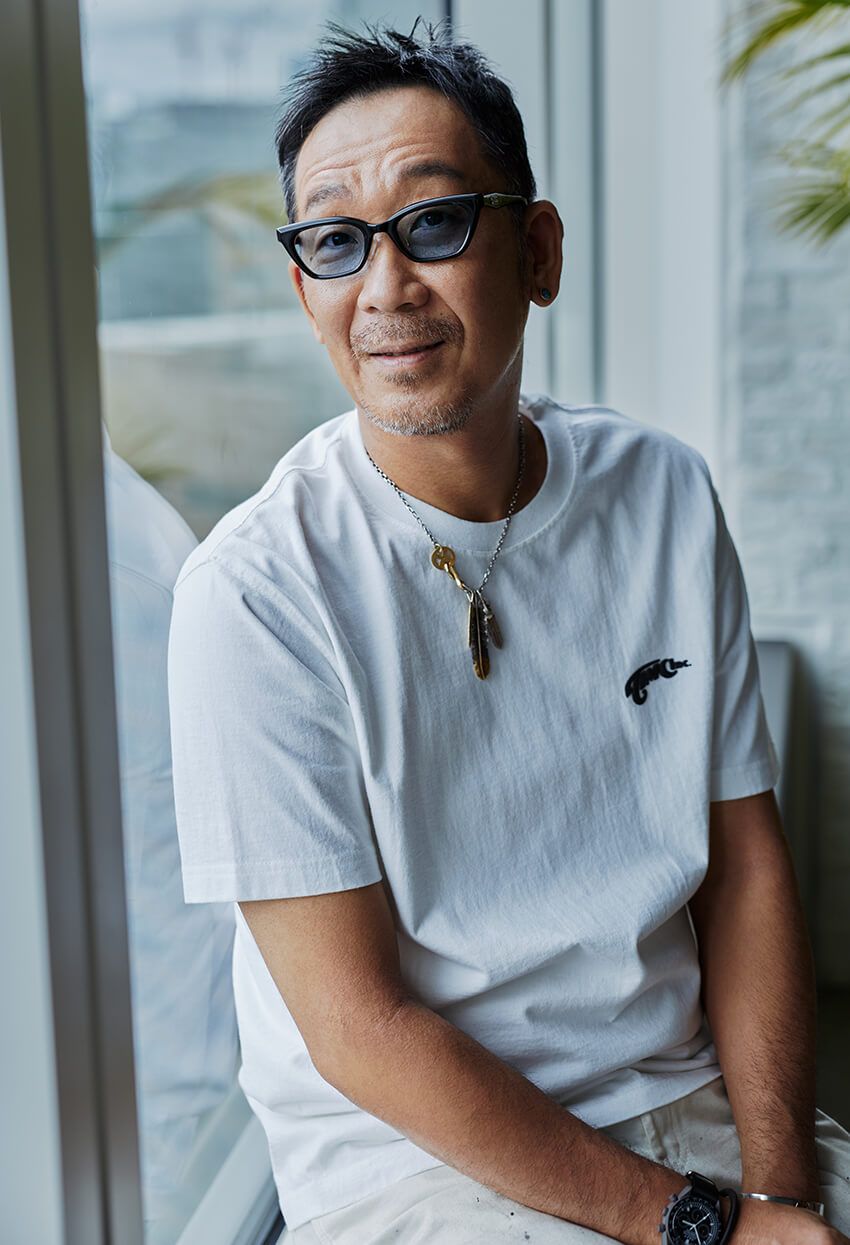 30代後半で免許取得！コブクロ黒田が惚れた1948年式バイク。25周年の節目に語る趣味＆音楽愛 - 1枚目の画像