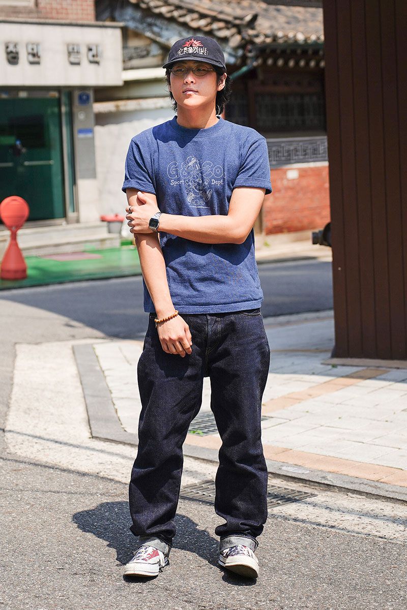 Tシャツ＝ブロンソン