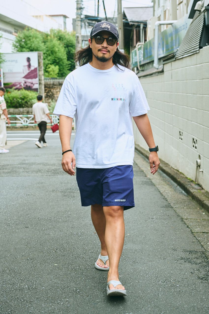 黒じゃなくて「ネイビー」が決め手！夏のダークトーンを“品良く爽やか”にする方法を探ってみた - 6枚目の画像