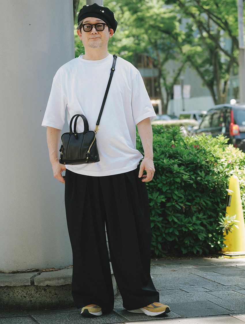 Tシャツ＝不明