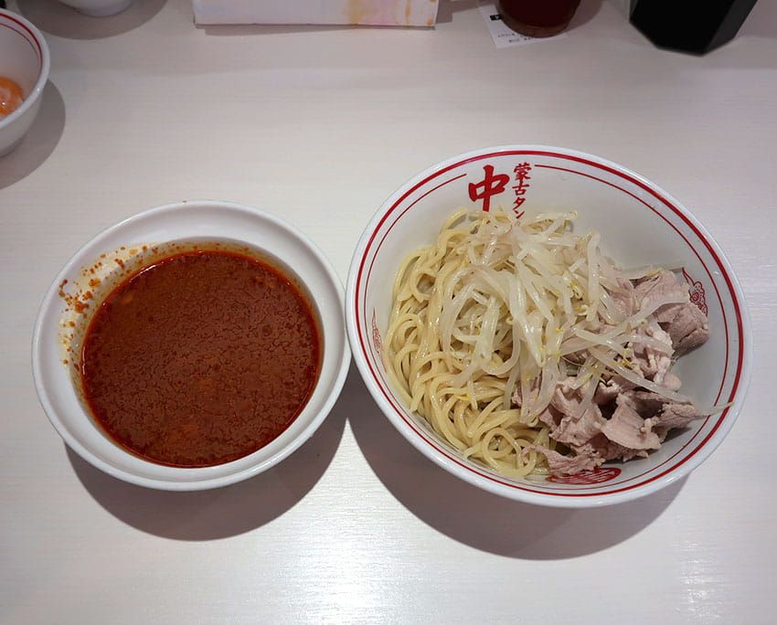 「北極」の冷たいつけ麺版ともいえる「冷たい冷し味噌ラーメン」。