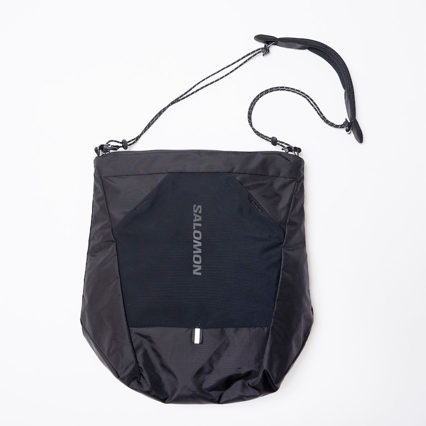 「ACSパッカブルトートバッグ」7700円／サロモン（サロモン コールセンター　050-1720-4849）