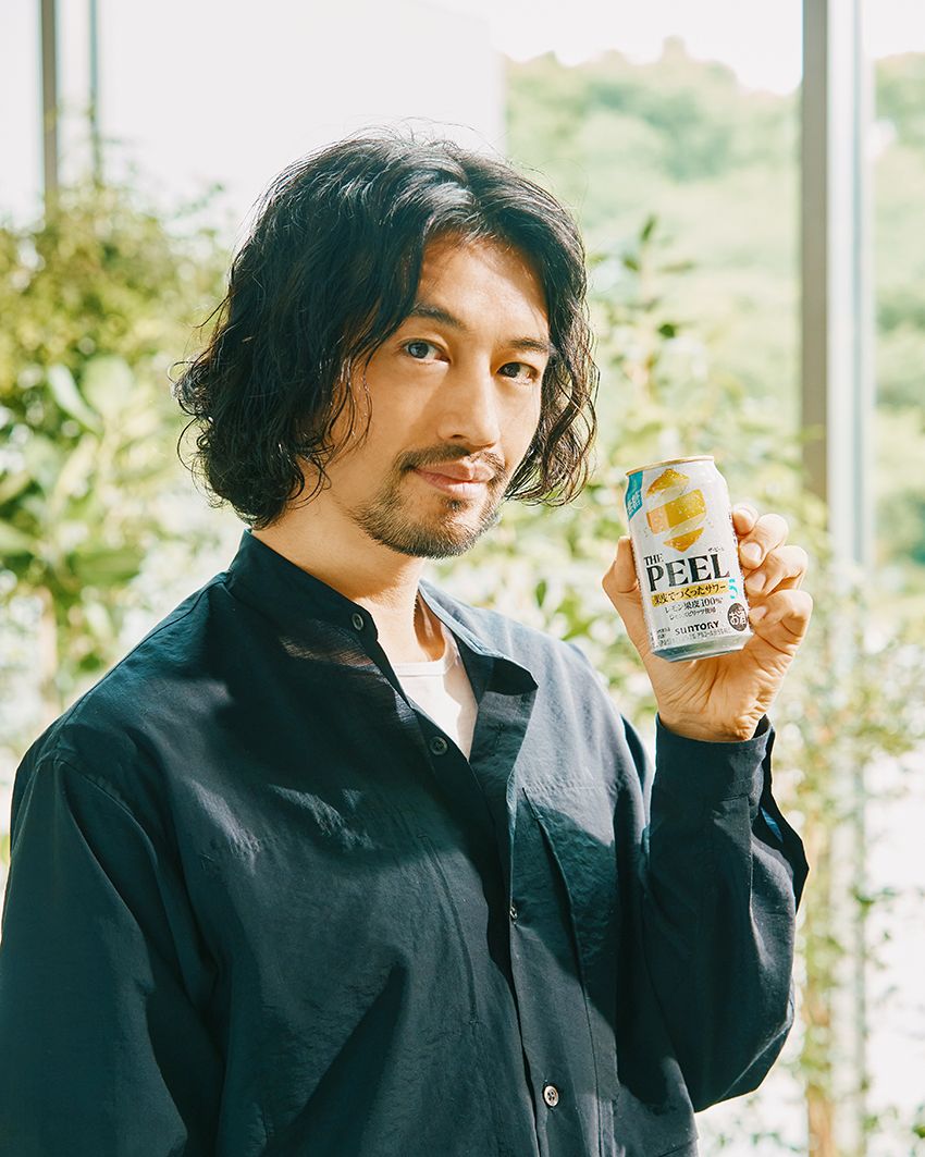 さいとう・たくみ●俳優／映画監督。主な出演作に映画『シン・ウルトラマン』、『新幹線大爆破』、『This is I』、『キングダム　魂の決戦』など。初長編監督作『blank13』は国内外の映画祭で8冠を獲得。企画・プロデューサーを務めるドキュメンタリー映画『大きな家』は、第34回日本批評家大賞ドキュメンタリー賞を受賞。永尾柚乃初監督作品『LITA』でもプロデューサーを務める。また、全国の被災地等での移動映画館「Cinéma Bird」主宰、「Mini Theater Park」、白黒写真家など、活動は多岐にわたる。