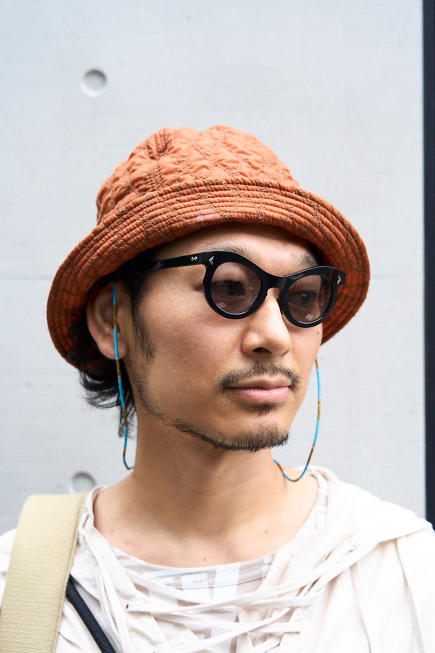 真夏のバケハスタイル5選。オシャレに見せるポイントは眼鏡使いにあり！ - 11枚目の画像