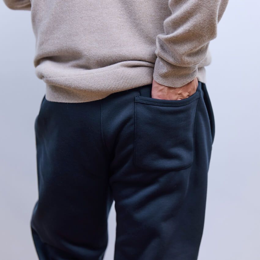 【全部3990円】ユニクロ新作「スウェットパンツ」を試着レビュー！2026年AWの注目3本を厳選してみた - 14枚目の画像